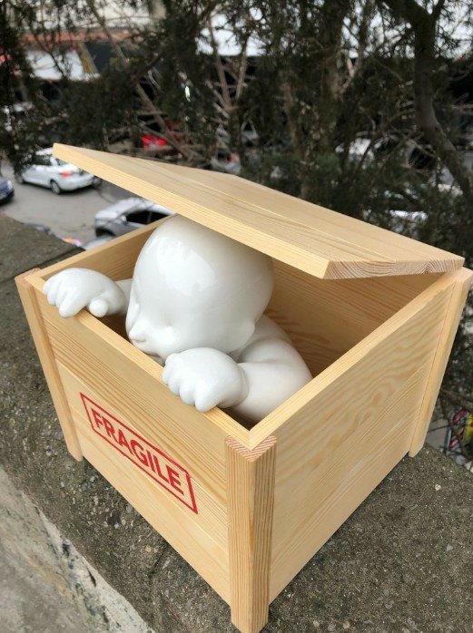 Ayla TURAN, Fragile, 32,5 × 27,5 × 27,5 cm
