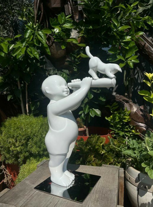 Ayla TURAN, Uzaklarda Arama, 56 × 35 × 17 cm